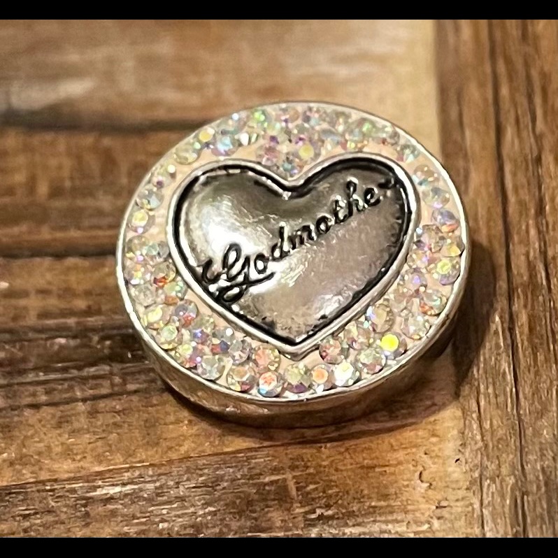 Magnolia & Vine 18mm “Godmother” Snap